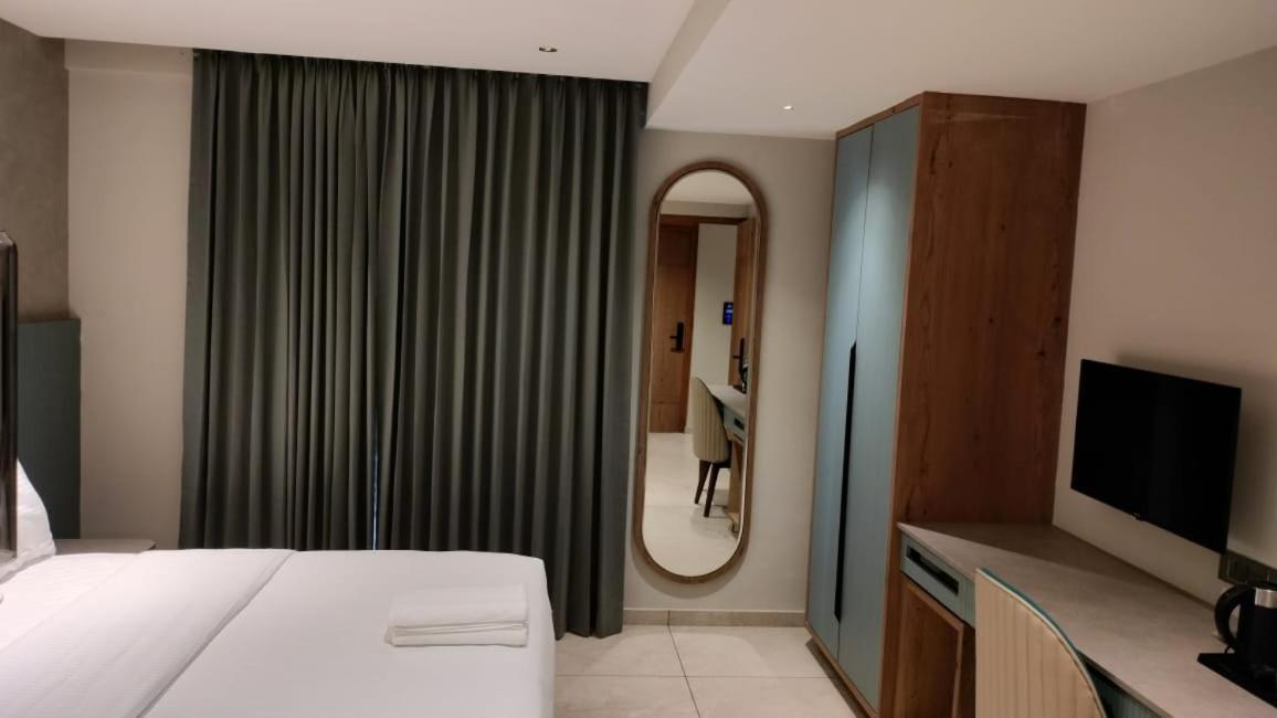 Livi Suites - Premium 1 Bhk Serviced Apartments バンガロール エクステリア 写真